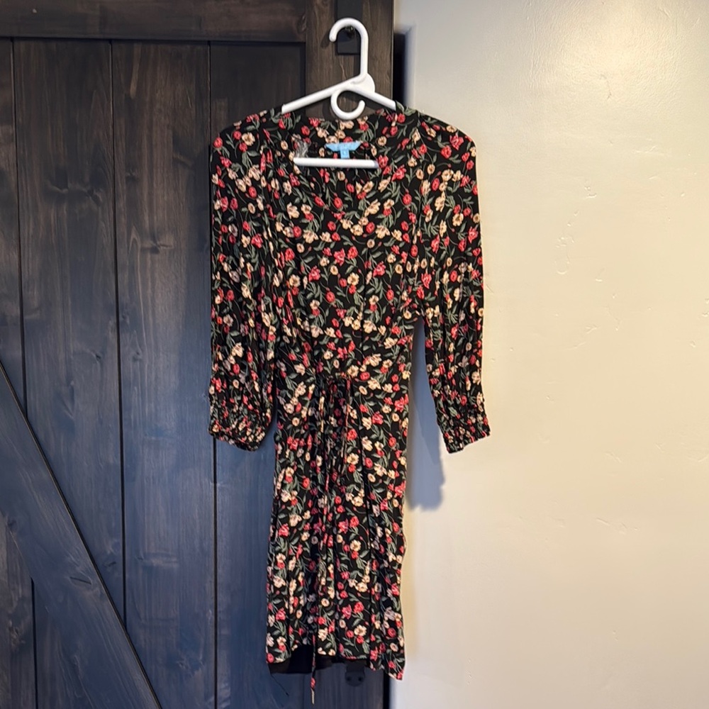 Draper James Black Floral Long-Sleeve Tie-Waist Midi Dress